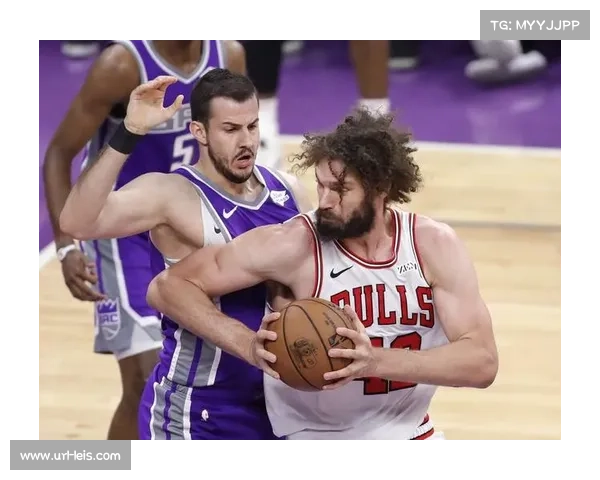 ONE冠军赛轻量级降服缠斗：贾尔斯腿锁降服加西亚，老将完美谢幕