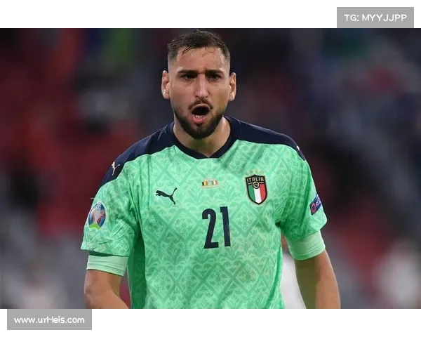 多纳鲁马神扑救险，曼城主场失分错失追分良机